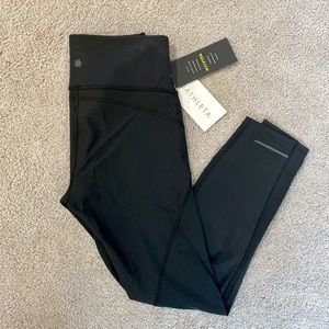 Athleta Stealth 7/8 Leggings in Black
